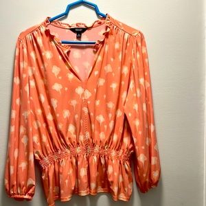 Orangish white Vera Wang top size XL